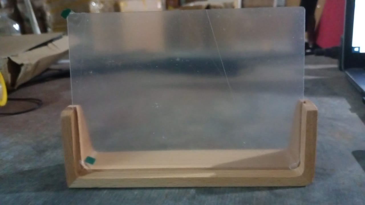 Wooden Picture Stand, Photo Frame Stand (1 Pc)  Wooden Picture Stand, Photo Frame Stand (1 Pc)